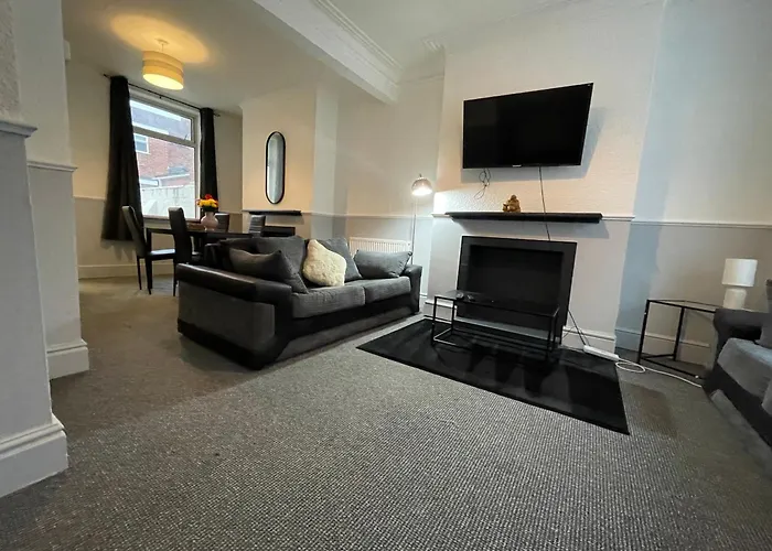 Beautiful 2 Bedroom Property With 5G Wi-Fi